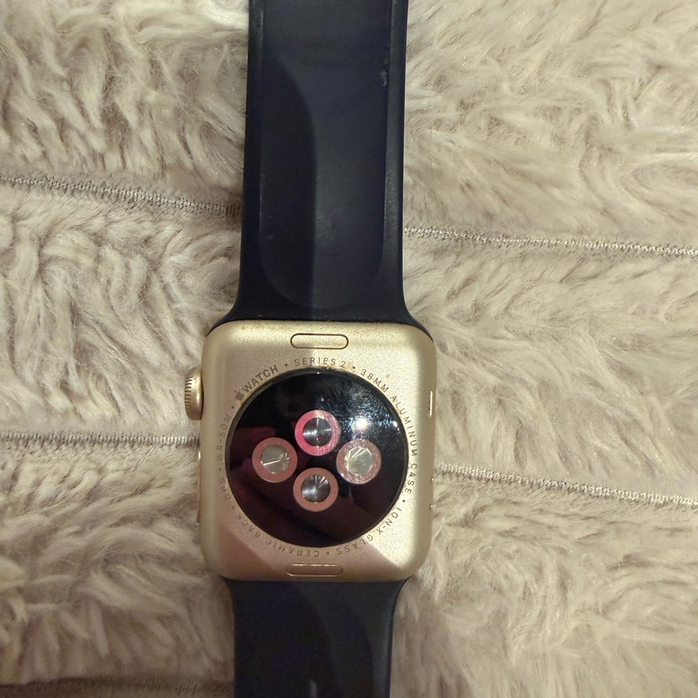 Apple Watch - Picture 3 of 4